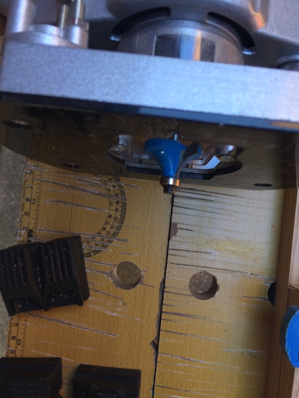 Round-over bit set on the router.